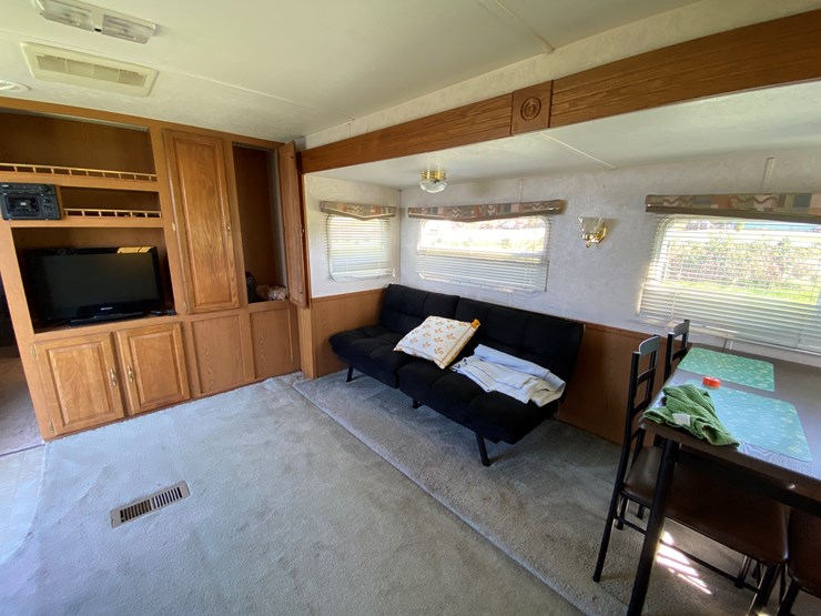 #1607-•-keystone-sprinter-360fk-camper,-(no-title)-image-38