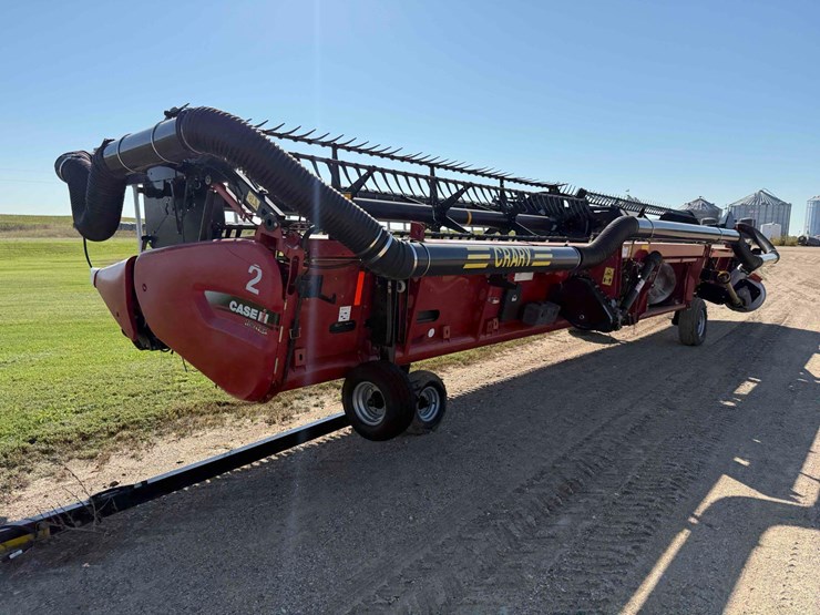 2015-case-ih-2015-image-4