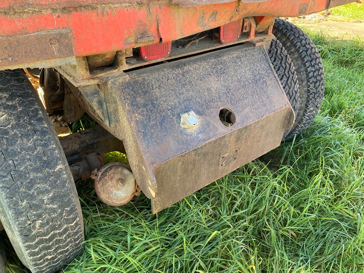 1982-international-dt466-image-31