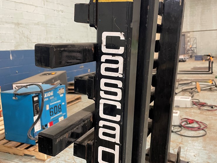 #5570-•-cascade-forklift-attachment-image-14