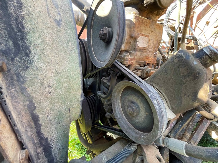 1982-international-dt466-image-106