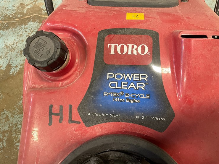#7238-•-toro-power-clear-snowblower-image-7