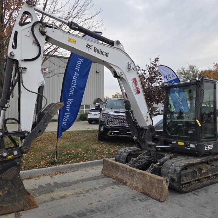 2019 BOBCAT E85