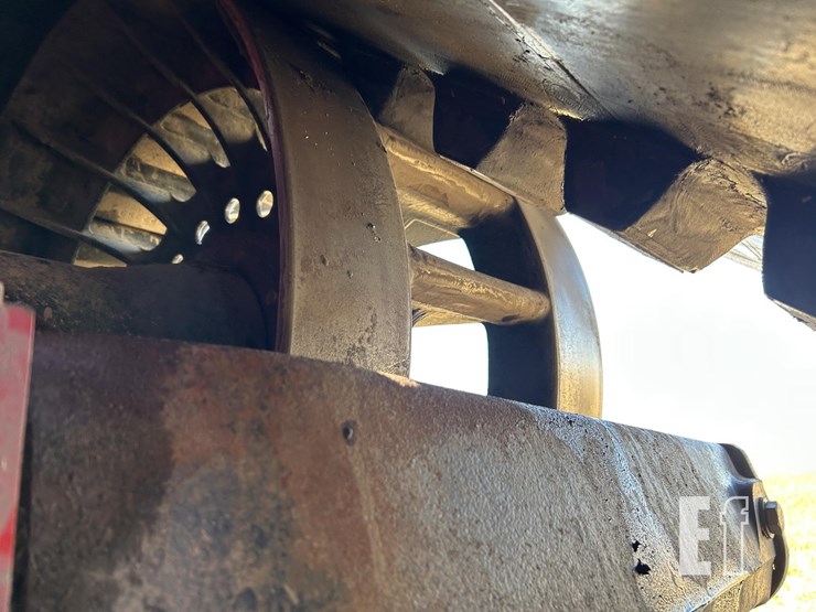 2013-case-ih-steiger-600-quadtrac-image-31