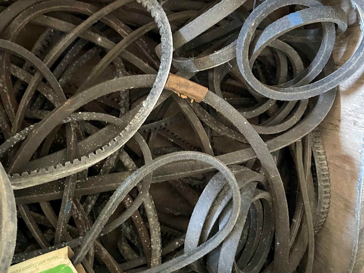 #1613-•-crate-of-misc.-belts-image-11