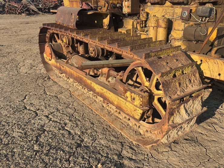 caterpillar-d6-image-11
