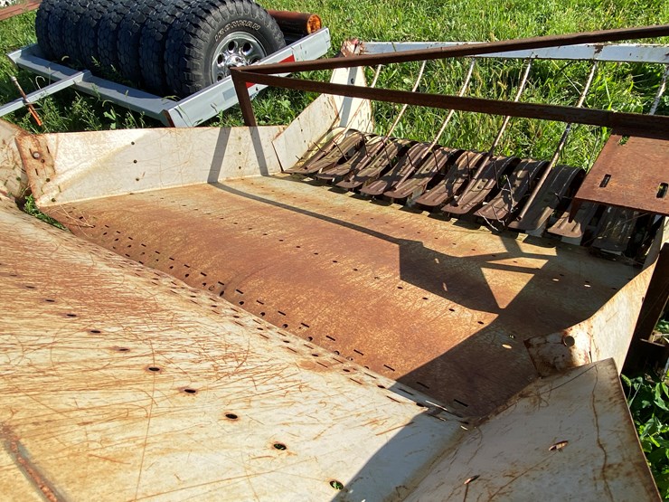 #1623-•-loose-hay-loader-image-13