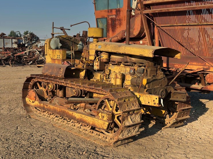 caterpillar-d6-image-6