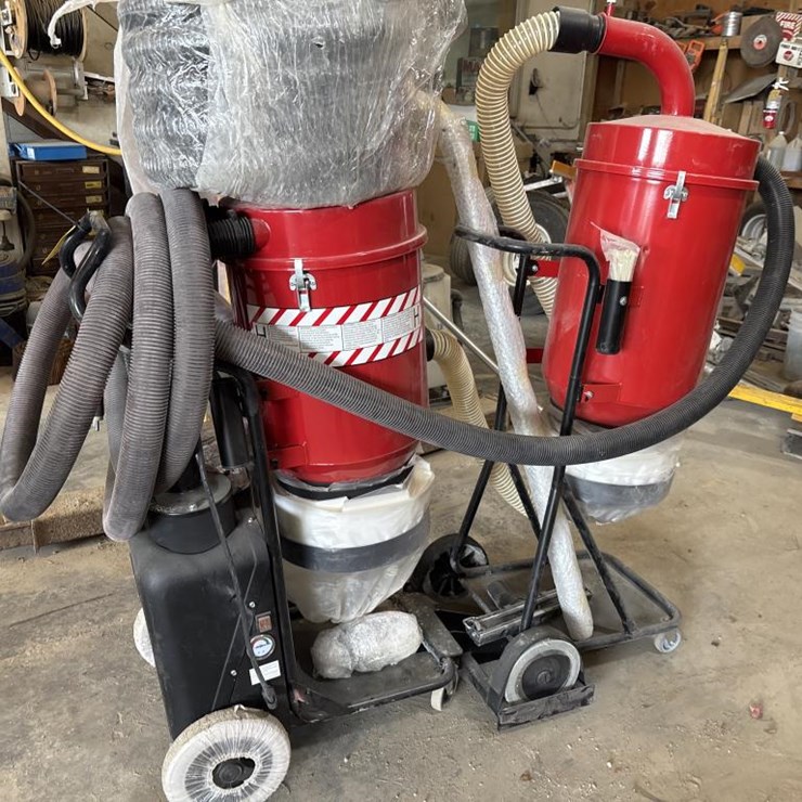 #5093 • Pullman Ermator S26 Hepa Vacuum W/ C3000 Separator