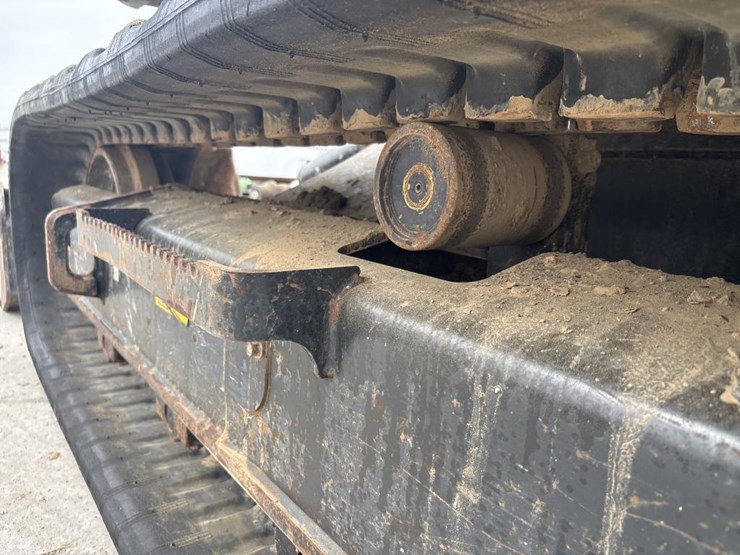 2019-bobcat-e85-image-59