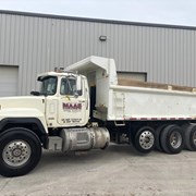 MACK RD688S
