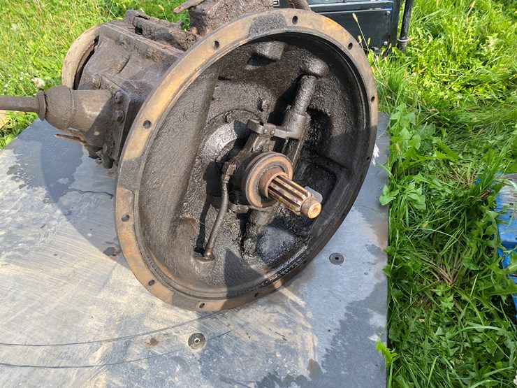 #1664-•-gm-manual-transmission-image-4