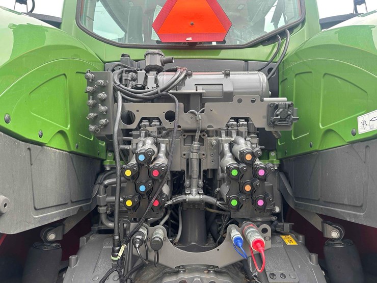 2022-fendt-1050-vario-image-10