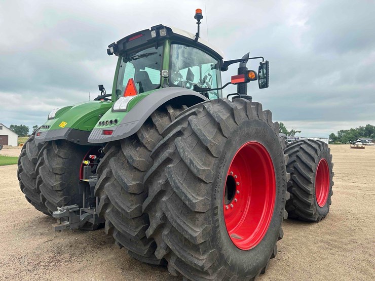 2022-fendt-1050-vario-image-4