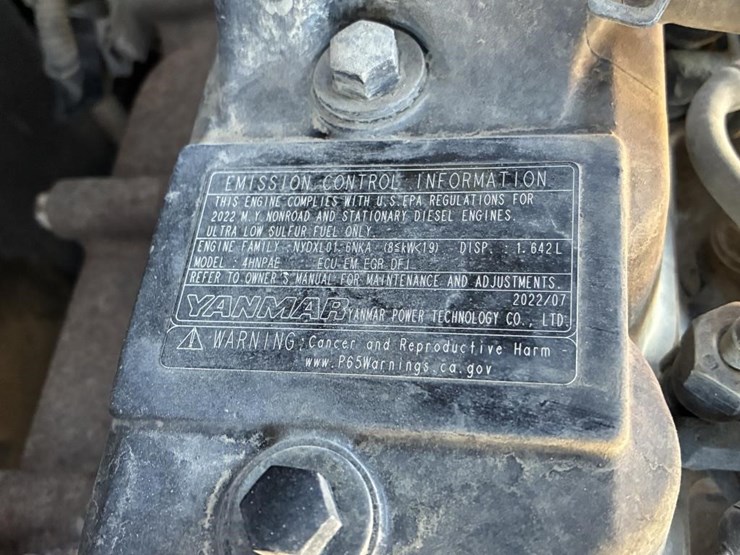 2022-takeuchi-tb230-image-20