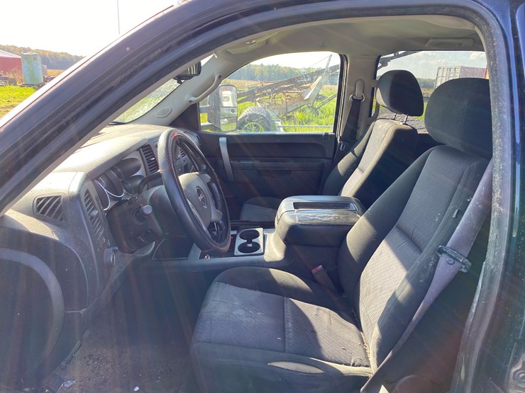 2010-gmc-sierra-1500-image-49