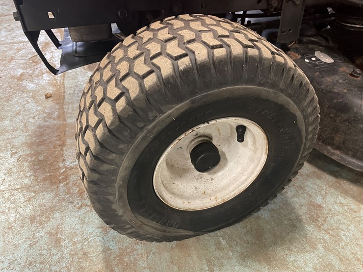 #7236-•-poulan-pro-xt-42"-riding-mower,-needs-head-gasket-image-24