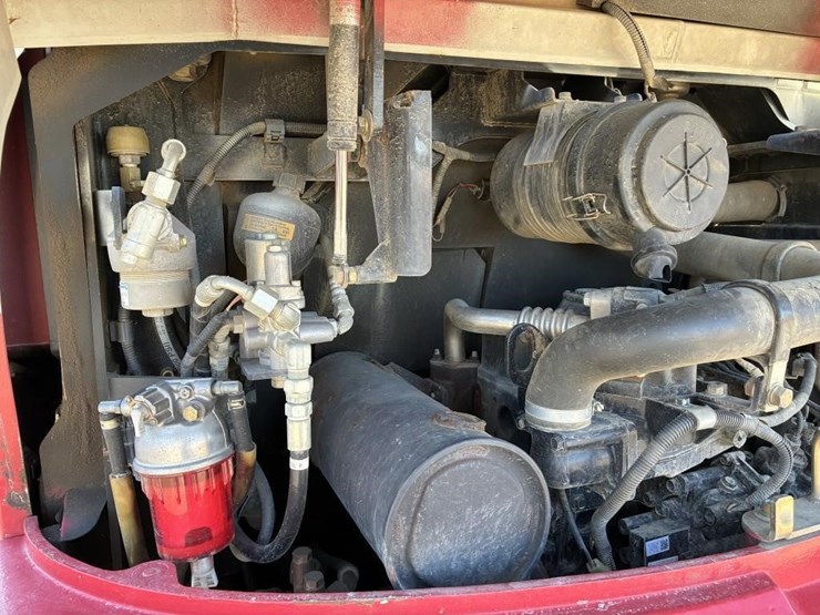 2022-takeuchi-tb230-image-18