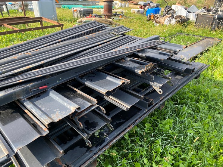 #1649-•-various-sections-of-stake-pocket-sides-and-headache-racks-image-10