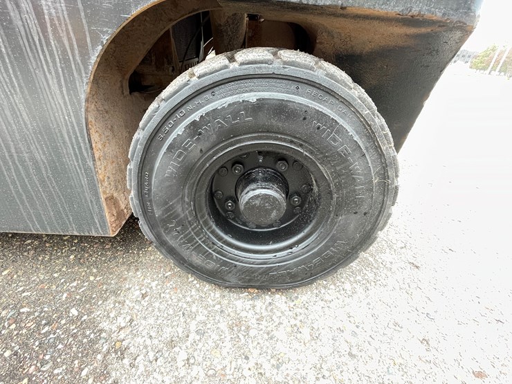 #5510-•-hyster-h50j-lp-forklift-image-27