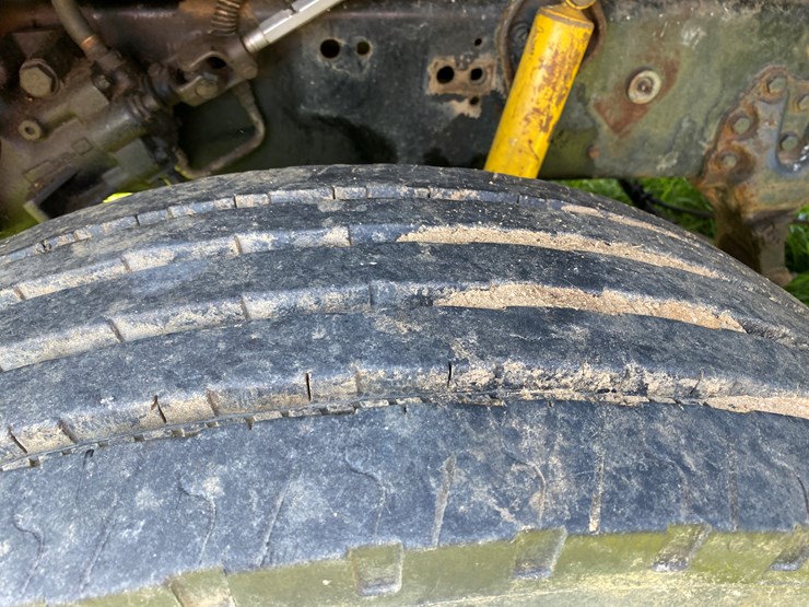 1988-ford-l9000-image-12