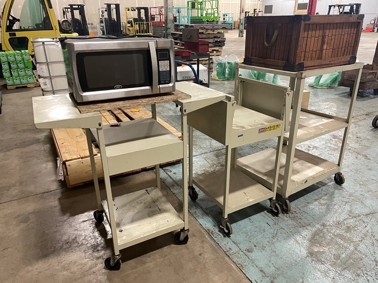 #7254-•-(3)-metal-rolling-carts,-wood-crate-and-microwave-image-3