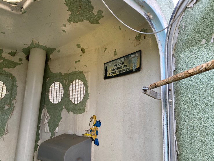 #1637-•-polly-port-a-potty-image-18