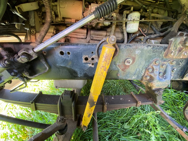 1988-ford-l9000-image-13