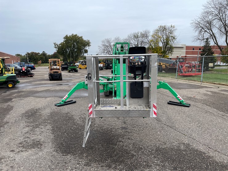 #5501-•-2017-teupen-tl92sj-track-drive-aerial-work-platform-image-5