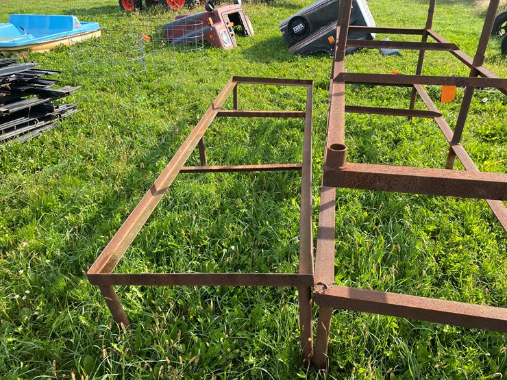 #1654-•-(3)-steel-angle-iron-racks-image-4