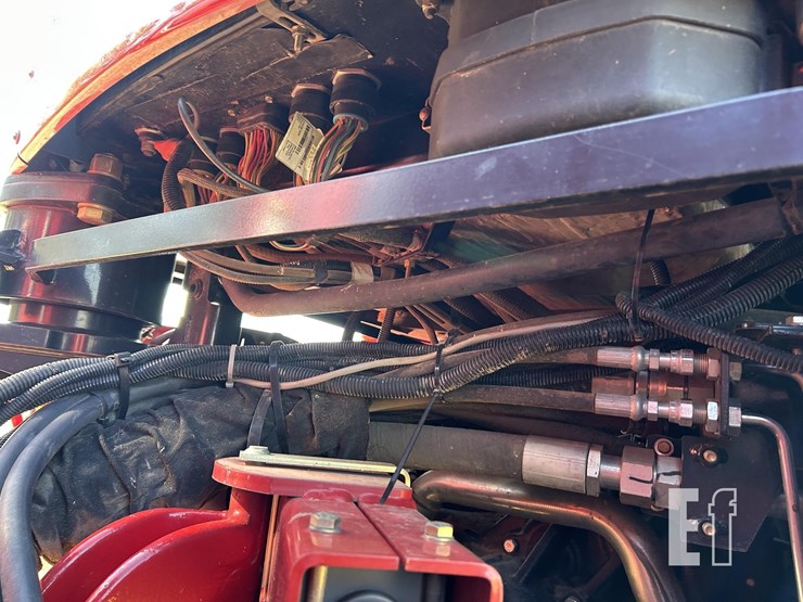 2013-case-ih-steiger-600-quadtrac-image-48