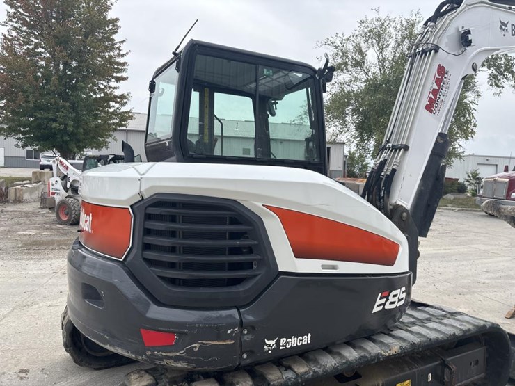 2019-bobcat-e85-image-13