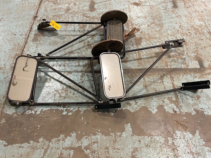 #7218-•-(3)-truck-mirrors-image-5