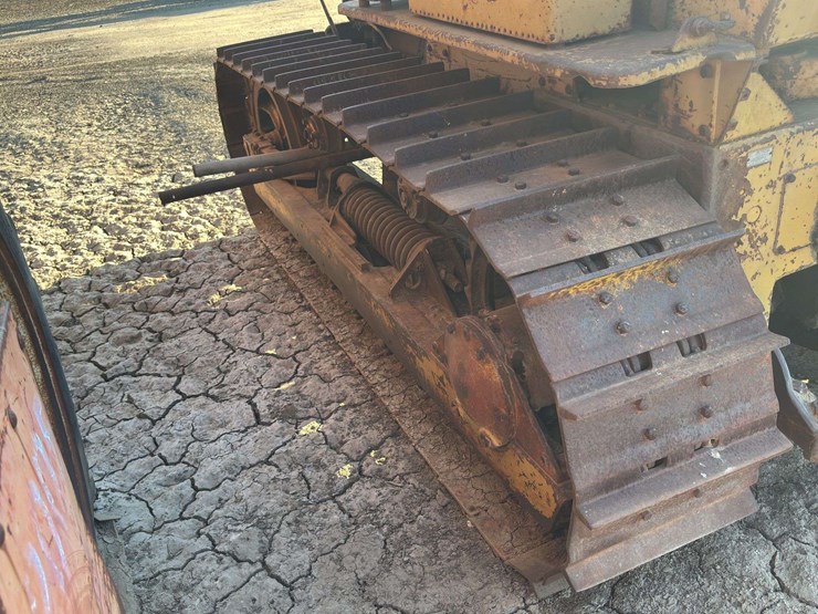 caterpillar-d6-image-23