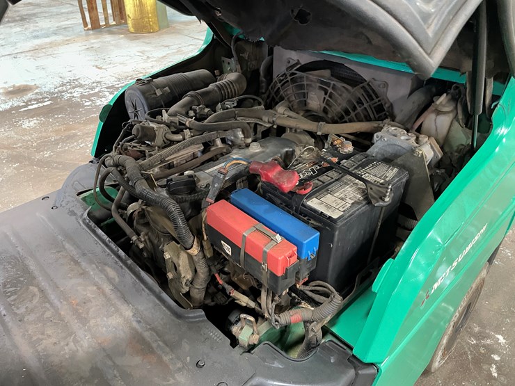 2018-mitsubishi-fgc25n-image-42