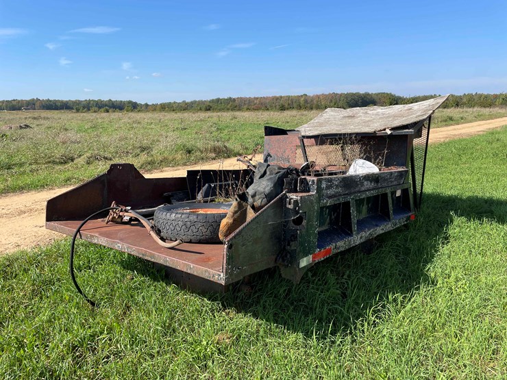 #1618-•-monroe-8'-dump-box-image-5