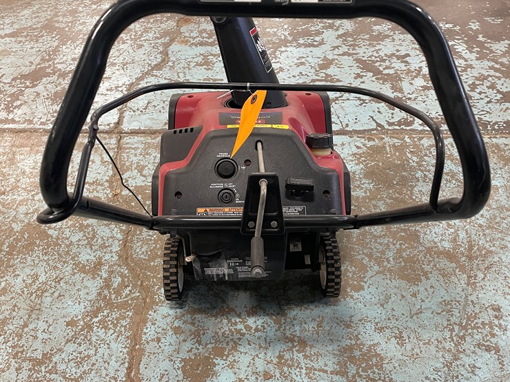 #7237-•-toro-ccr-3650-snowblower-image-5