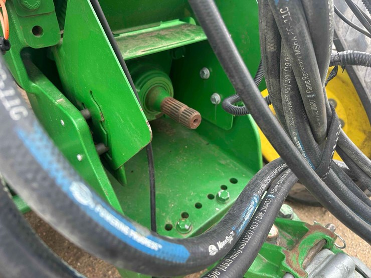 2020-john-deere-9620rx-image-16