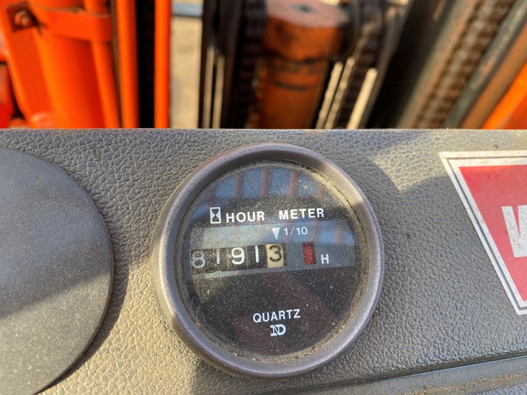 #1608-•-toyota-lp-forklift-image-9