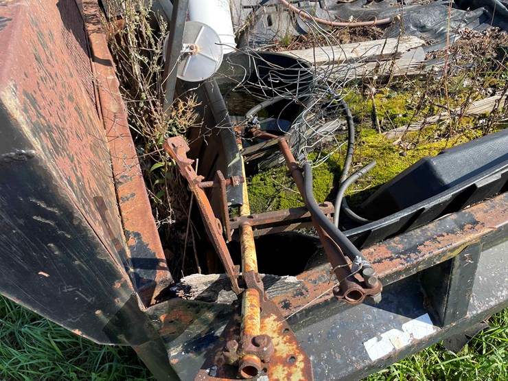 #1618-•-monroe-8'-dump-box-image-14