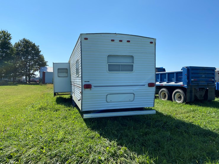 #1607-•-keystone-sprinter-360fk-camper,-(no-title)-image-5