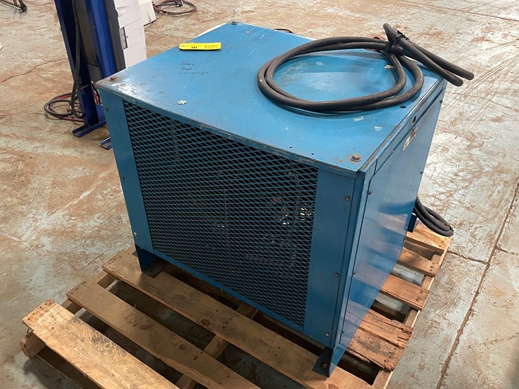 #7224-•-exide-system-3000-forklift-battery-charger-image-3