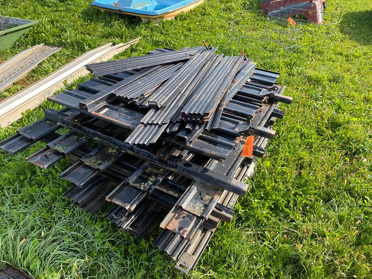 #1649-•-various-sections-of-stake-pocket-sides-and-headache-racks-image-6