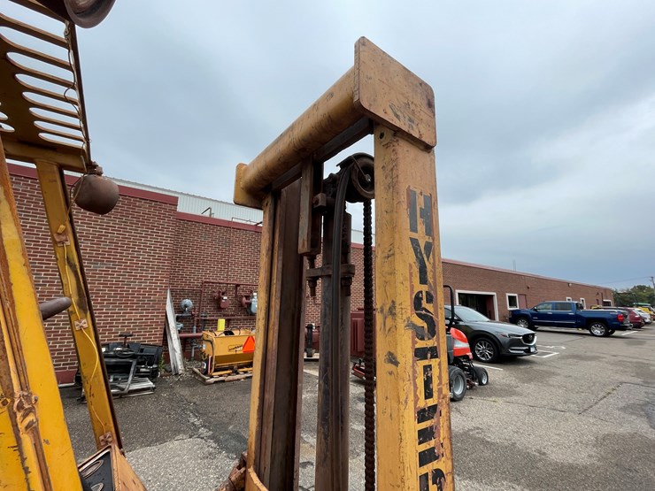 #5510-•-hyster-h50j-lp-forklift-image-15