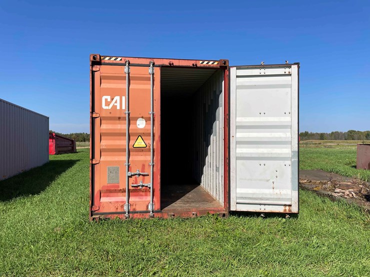 #1611-•-40'-high-cube-shipping-container-image-11