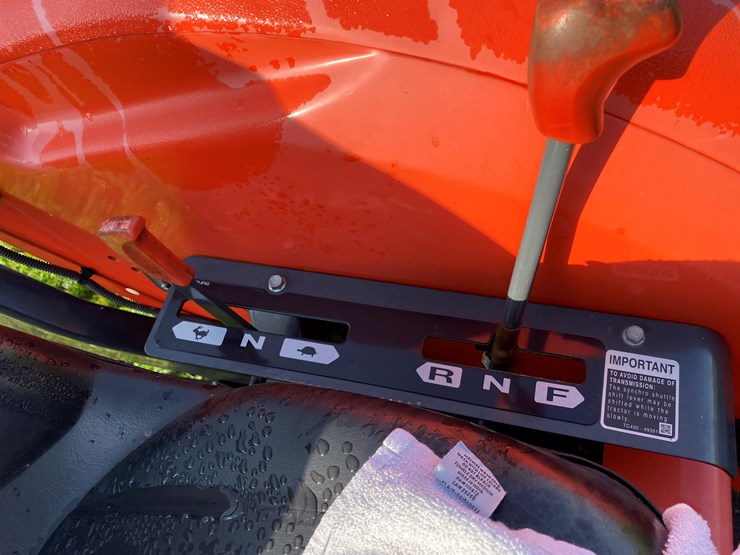 #1583-•-kubota-l4600d-4x4-diesel-tractor-image-34