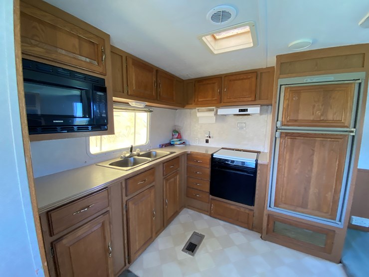 #1607-•-keystone-sprinter-360fk-camper,-(no-title)-image-36