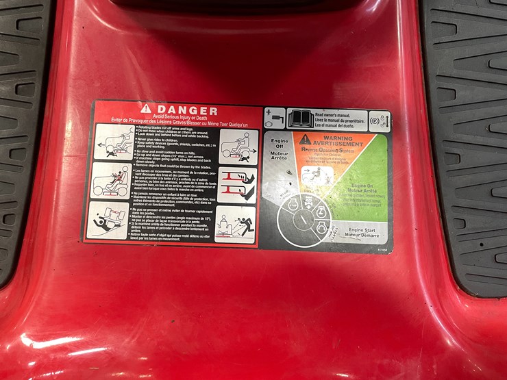 #7236-•-poulan-pro-xt-42"-riding-mower,-needs-head-gasket-image-14