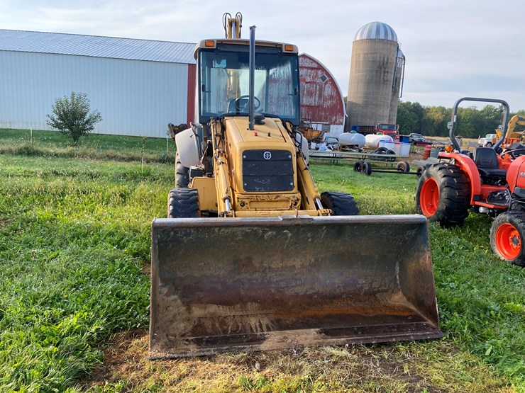 new-holland-655e-image-2