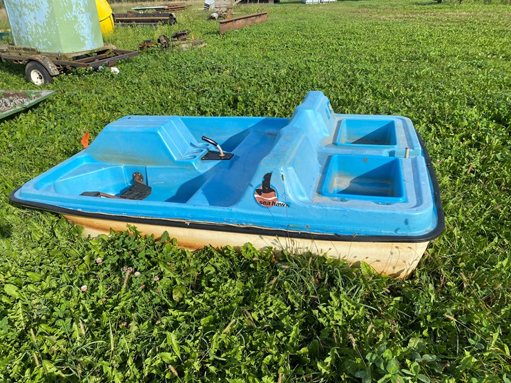#1645-•-seahawk-paddle-boat-image-8